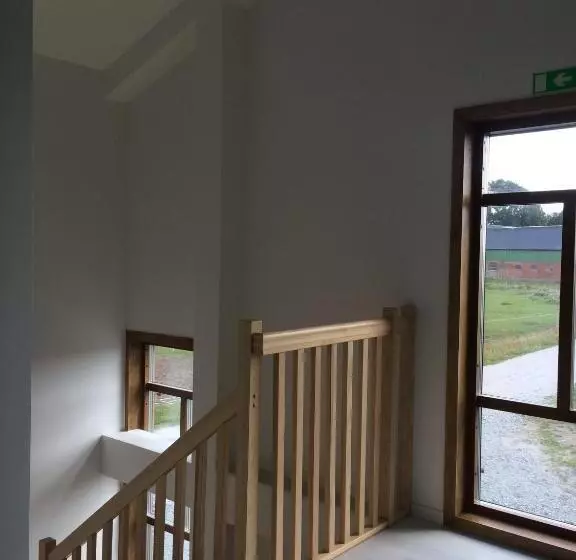 Aamiaismajoitus (B&B) Flyingehus Gårdshotell