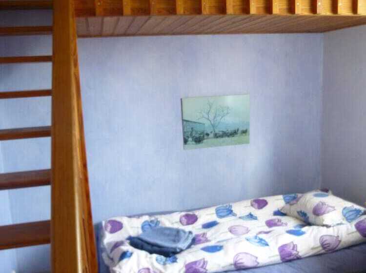 تختخواب و صبحانه Kullagården