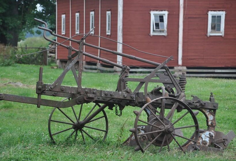 تختخواب و صبحانه Kullagården