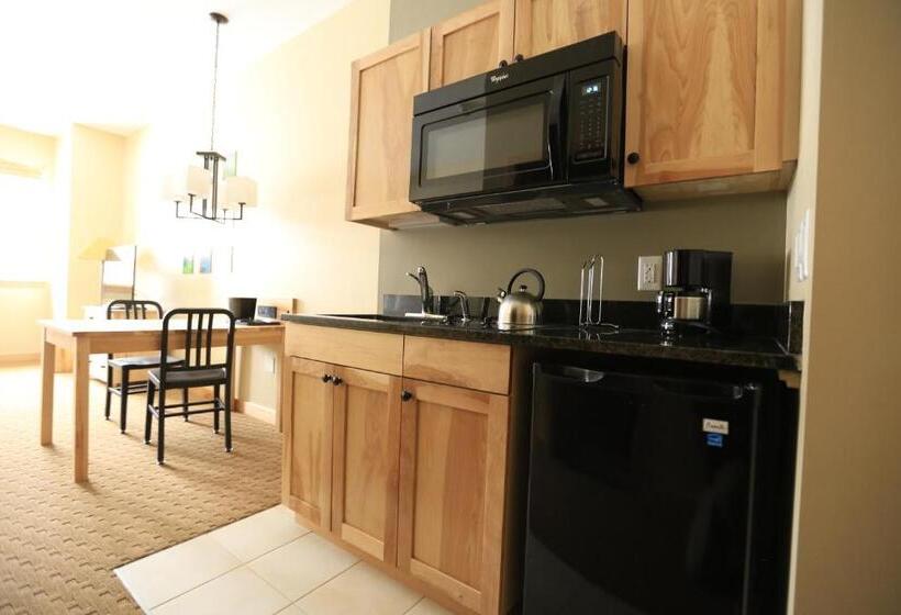 Burke Mountain Hotel And Conference Center