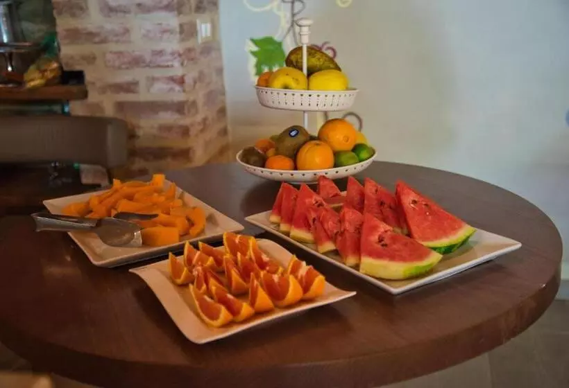 ホテル Agriturismo Pompilia