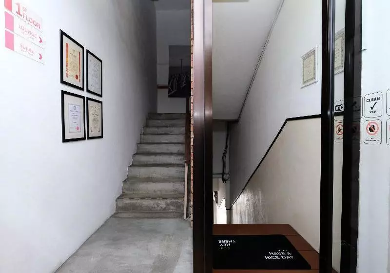 ホテル Bata Merah Boutique