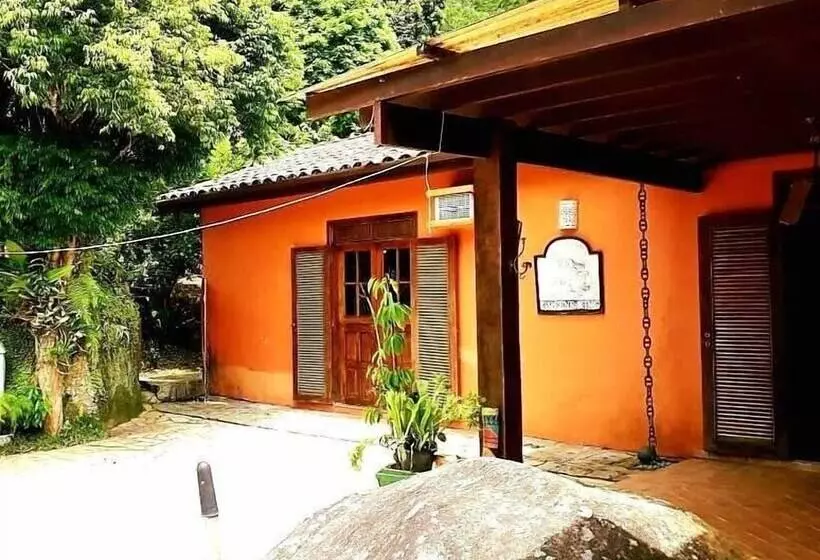 Hotelli Pousada Azul Da Joana