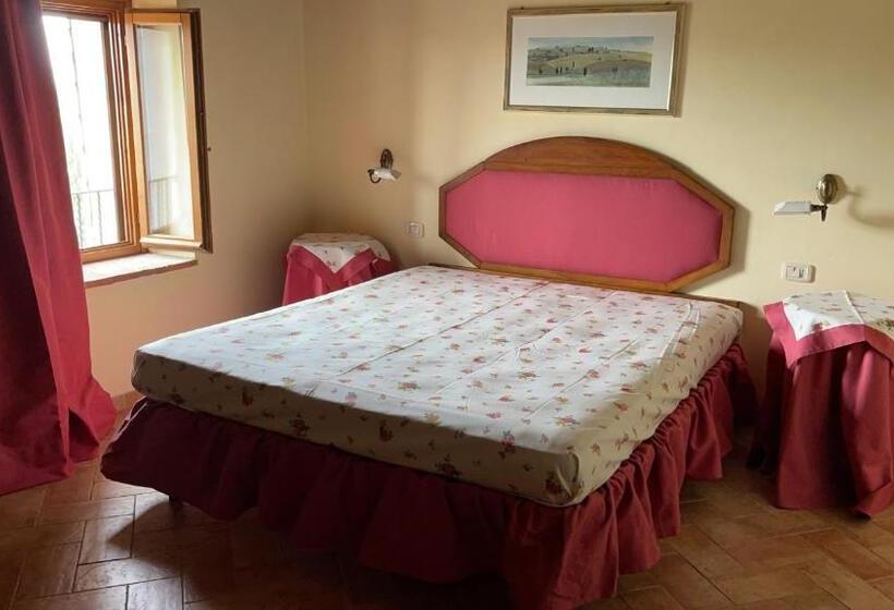 Отель Tenuta Montemassi Podere Montauzzo