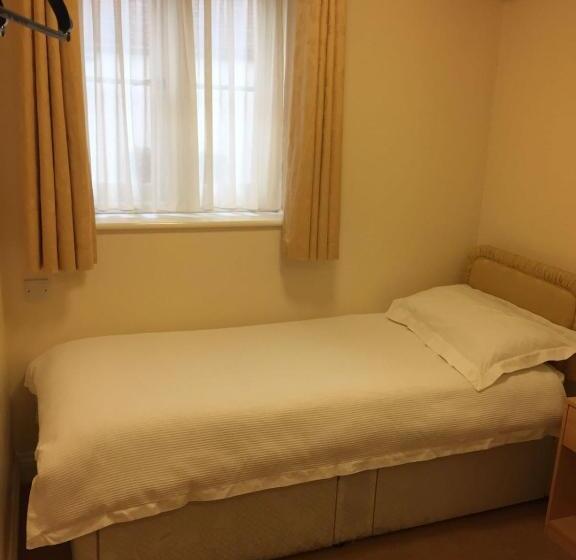 فندق The Black Bull Inn