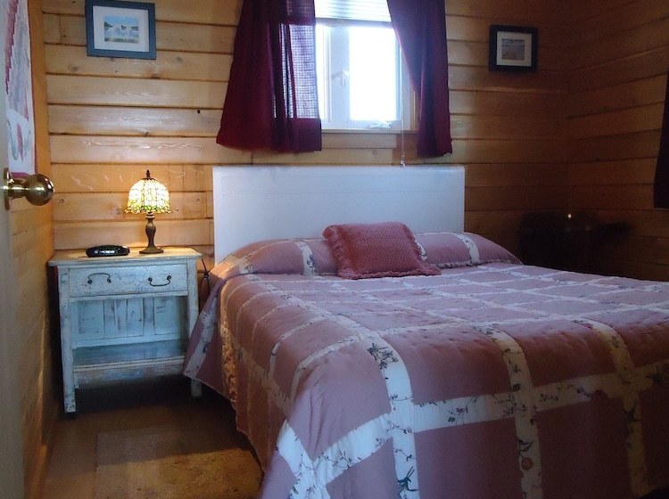 Patty's Beach Chalets