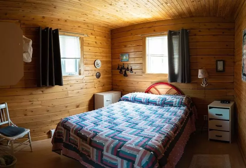 Patty's Beach Chalets