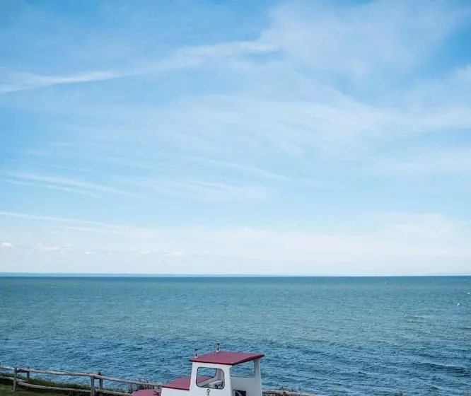 Patty's Beach Chalets