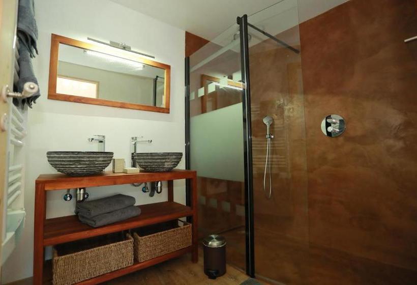 ペンション Autre Temps Et Spa