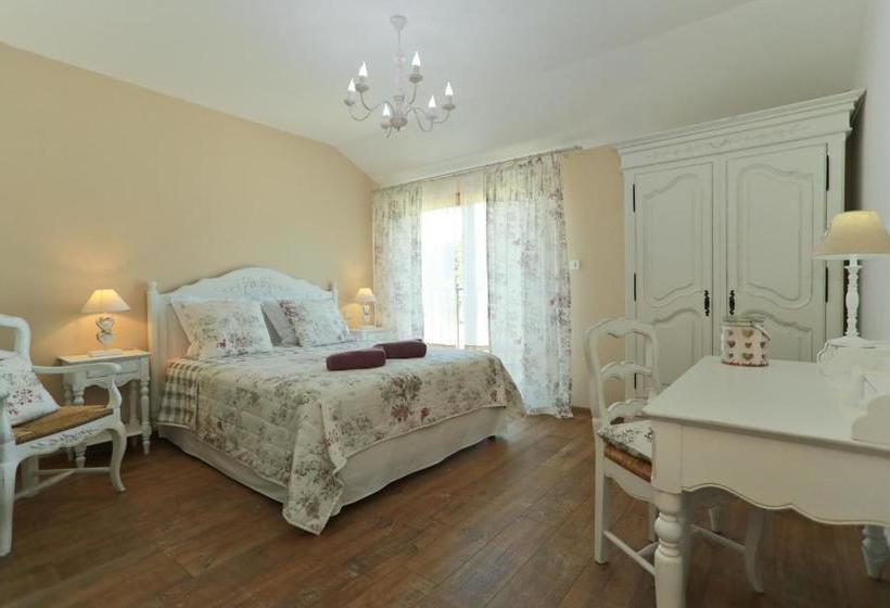 ペンション Autre Temps Et Spa