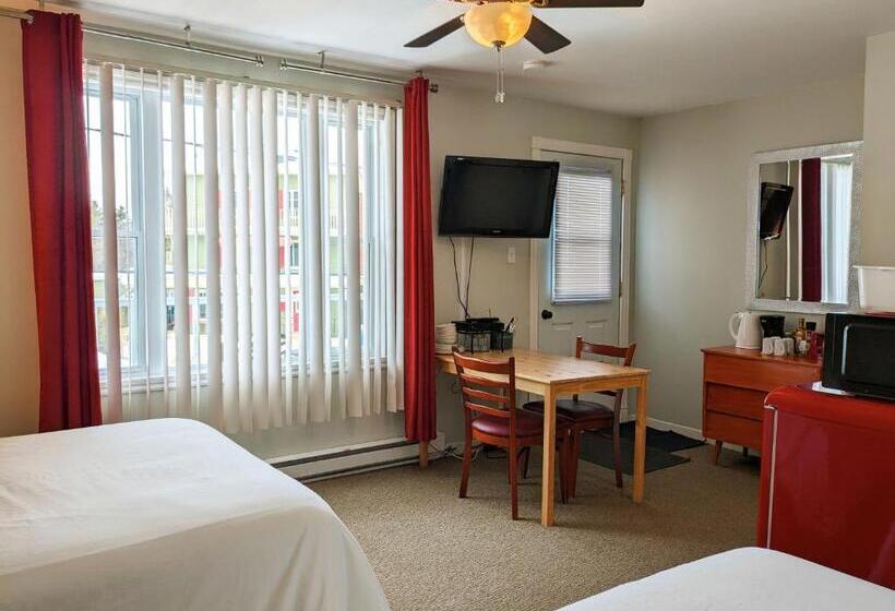 הוסטל Auberge De La Rive De Charlevoix   Auberge De Jeunesse Familiale Pour Voyageurs De Tous âges