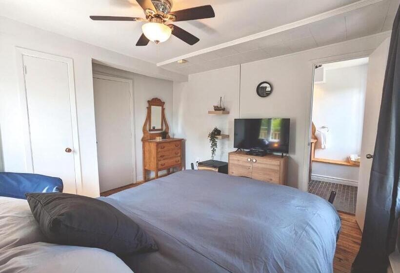 הוסטל Auberge De La Rive De Charlevoix   Auberge De Jeunesse Familiale Pour Voyageurs De Tous âges