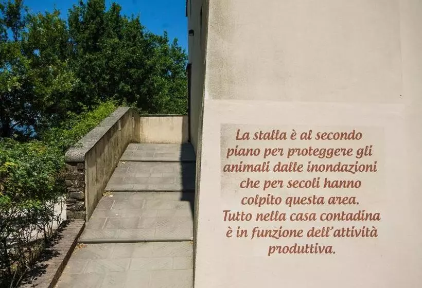 Retkeilymaja Casa Di Zela