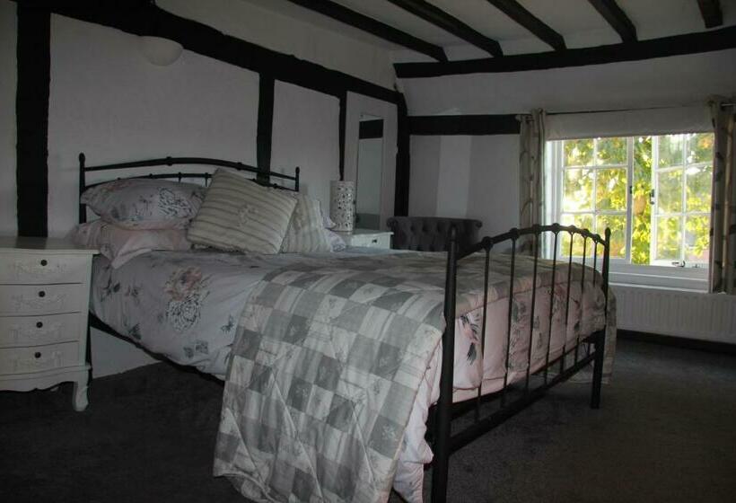 فندق صغير Rose And Crown