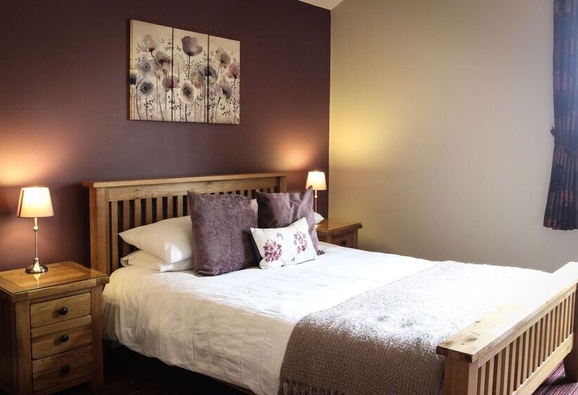 הוסטל The Badger Inn