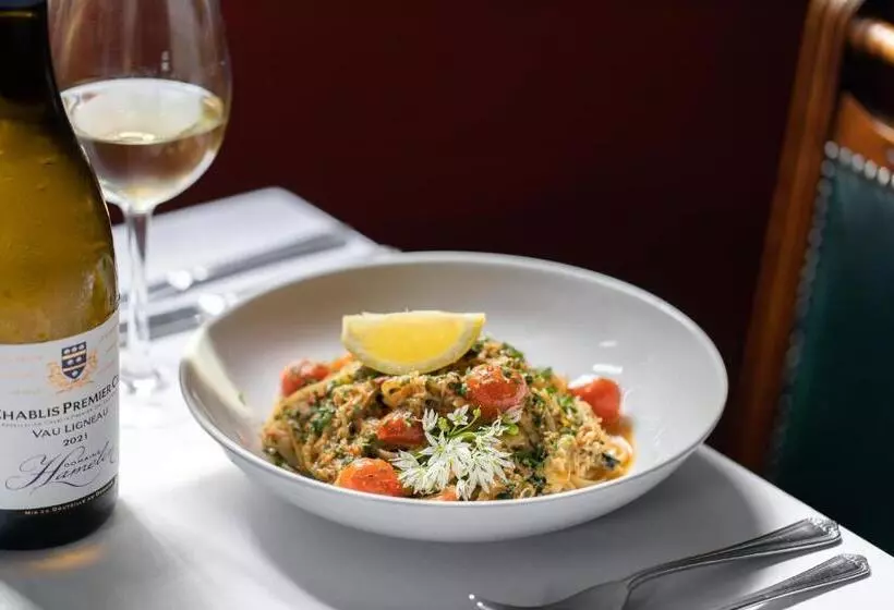 ユースホステル The Griffin Inn