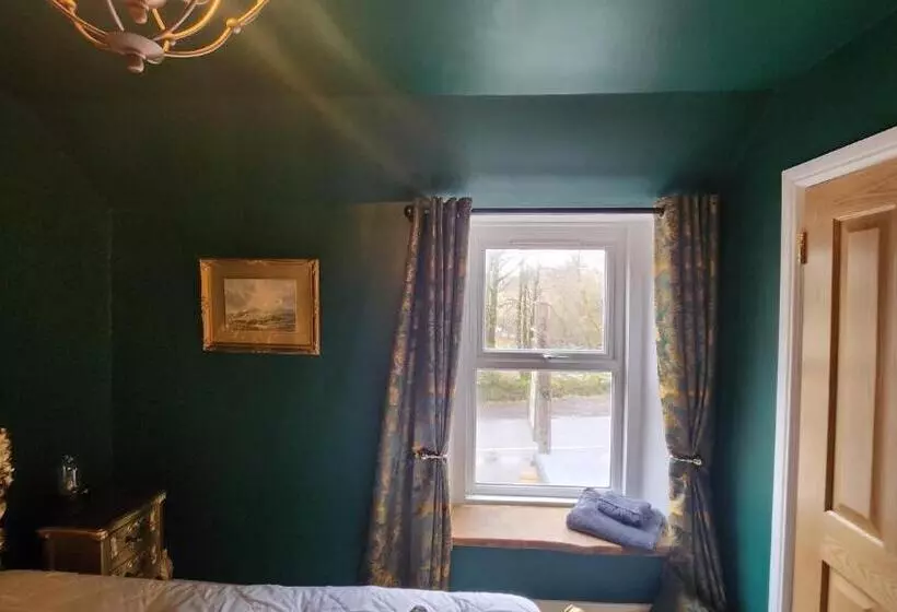 Bed and Breakfast East Dart Inn