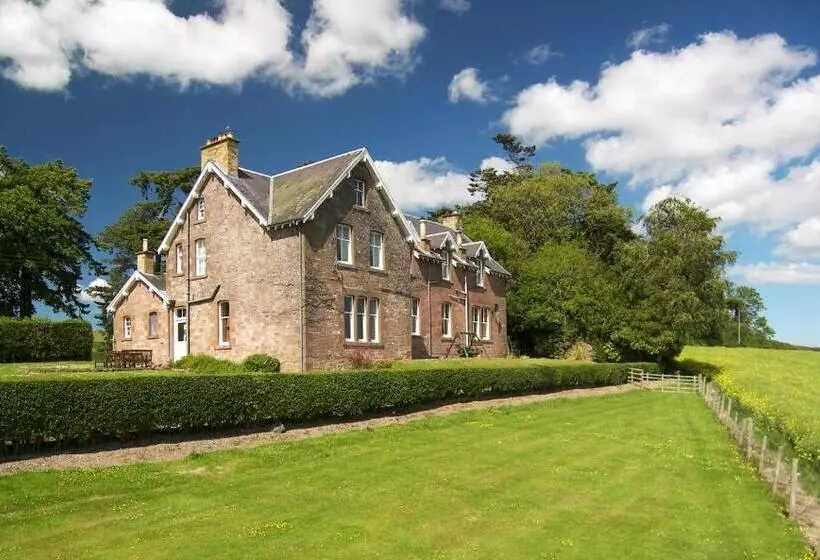 Aamiaismajoitus (B&B) Whitehouse Country House