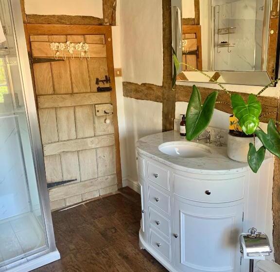 Forthay Bed And Breakfast