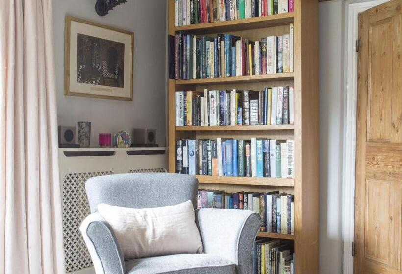 Forthay Bed And Breakfast