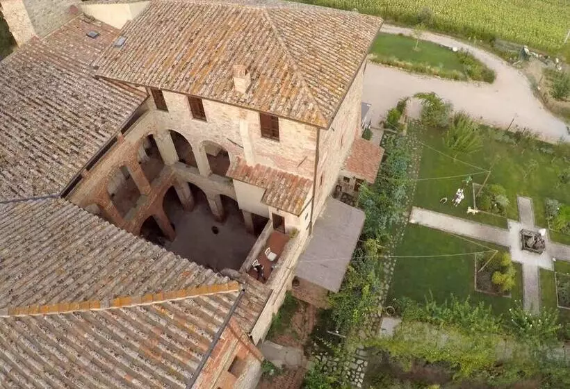 Hotelli Abbazia Sette Frati Agriturismo Fratres