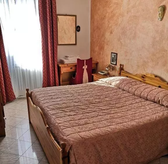 ホテル Albergo Diana