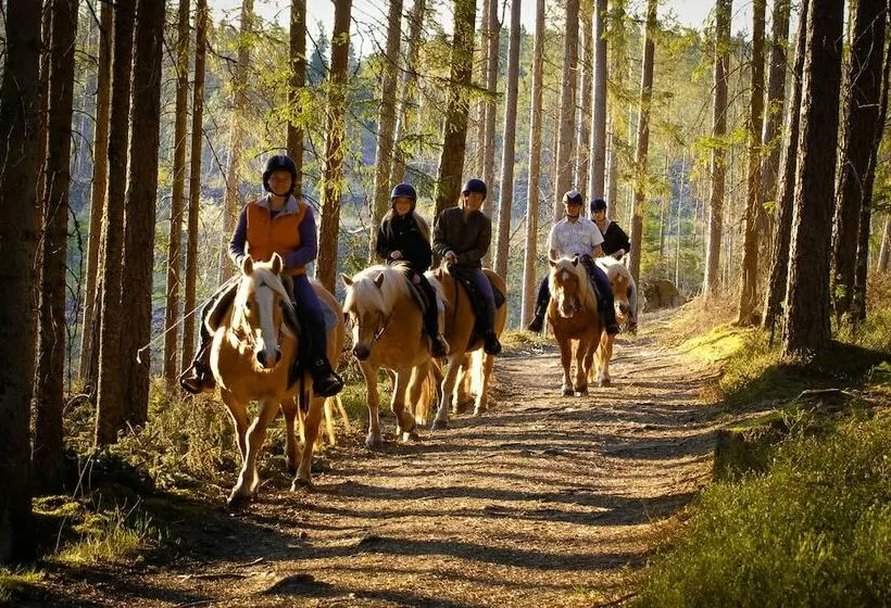 ホテル Bjorsbo Forest & Lake Hideaways
