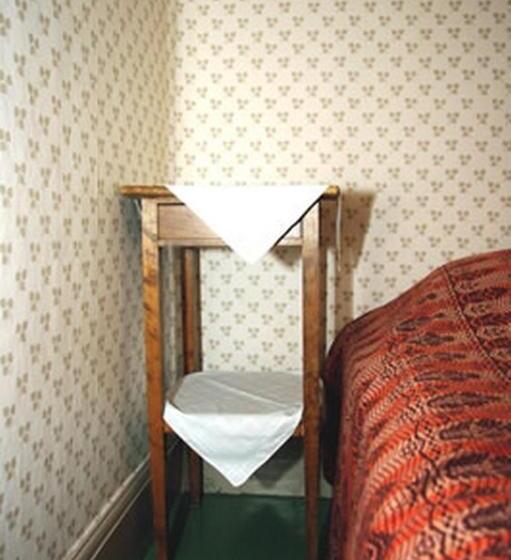 Hotelli Smultronboda Fårgård