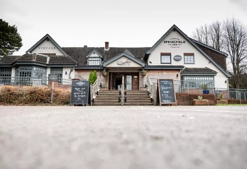 Hotelli The Springfield Inn By Innkeeper S Collection