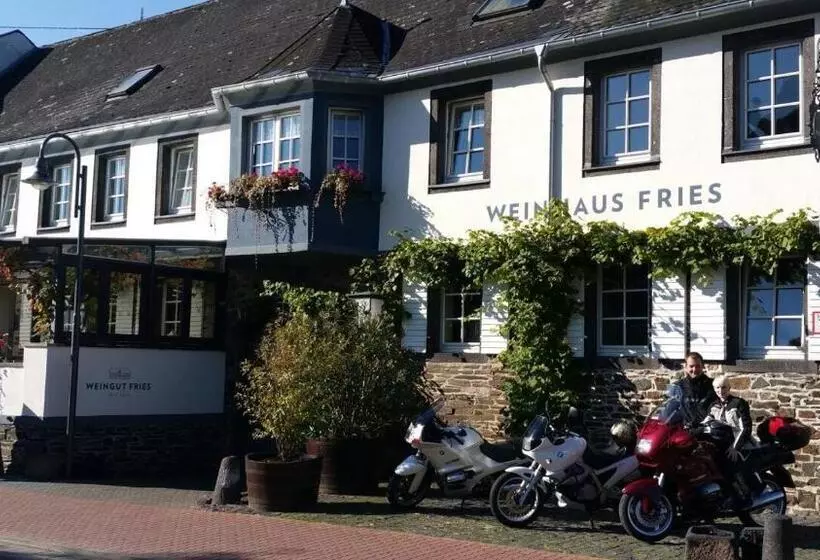 ホテル Weinhaus Fries