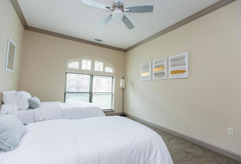 Kasa Central West End St Louis