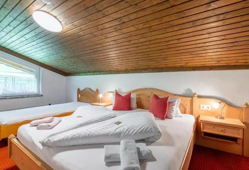 Panoramahotel Stocker