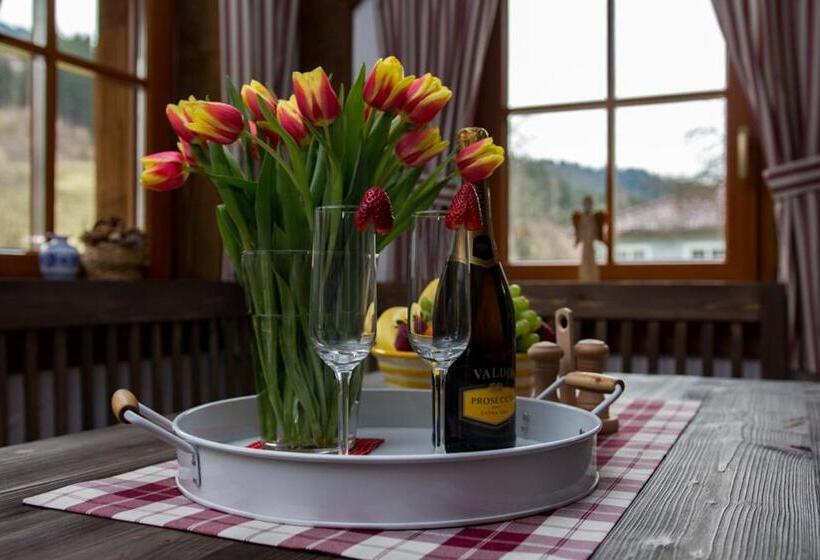 Пансион Amadehaus