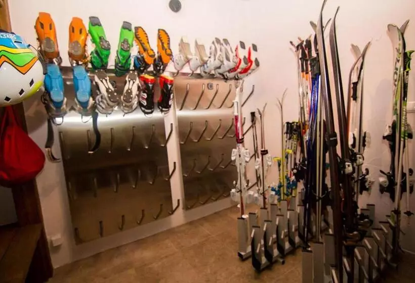 ペンション Amadehaus