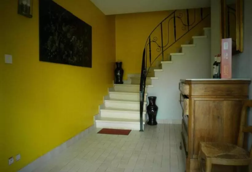 Majatalo Domaine Des Tilleuls