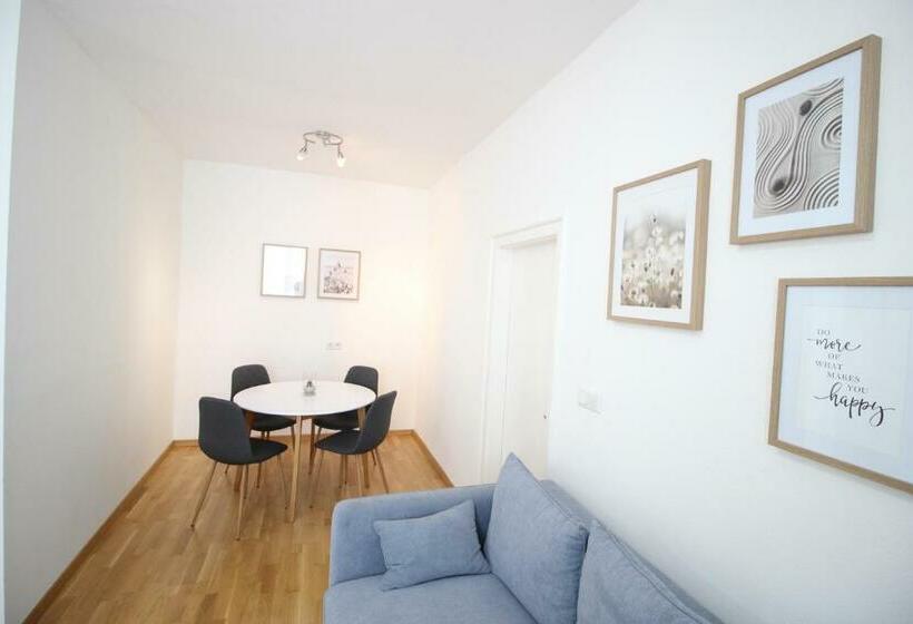 펜션 Landgasthof Schmid   Unterkunft & Restaurant