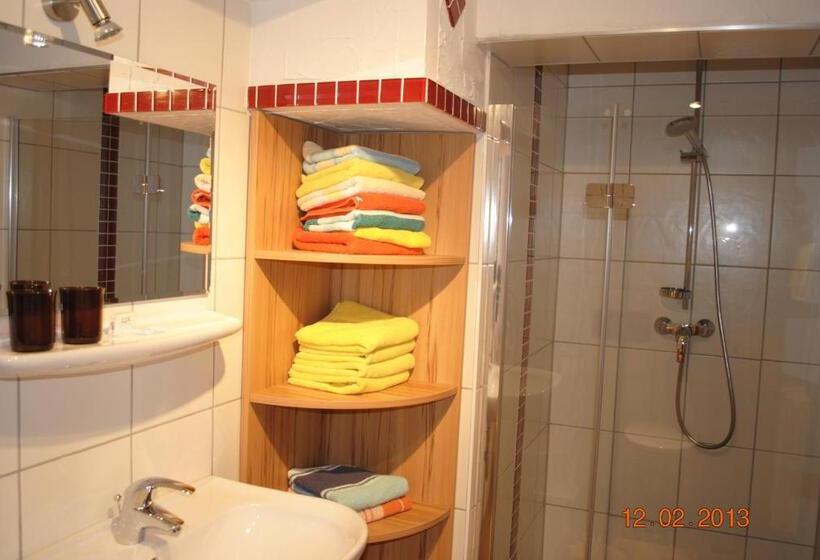 بنسيون Gasthof Seeblick