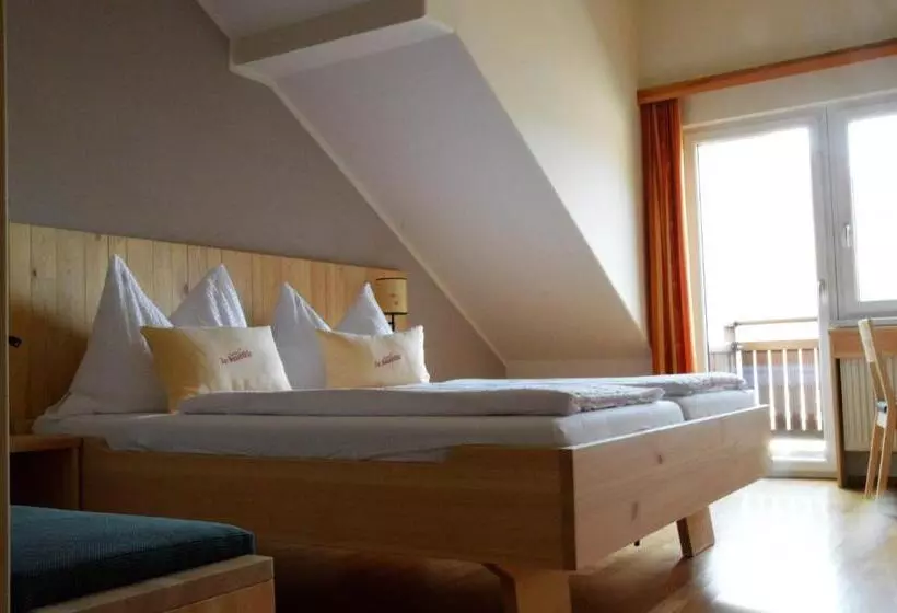 Majatalo Gasthof Zur Donaubrücke