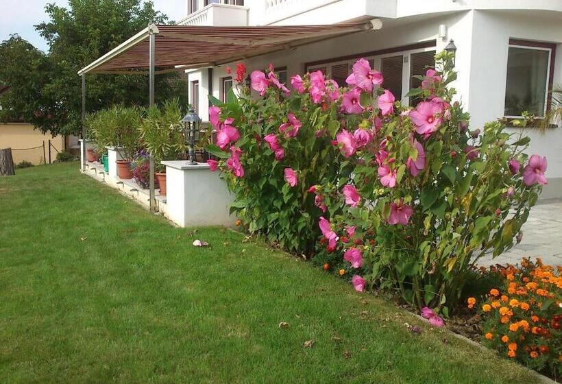 Majatalo Kamptalschlössl