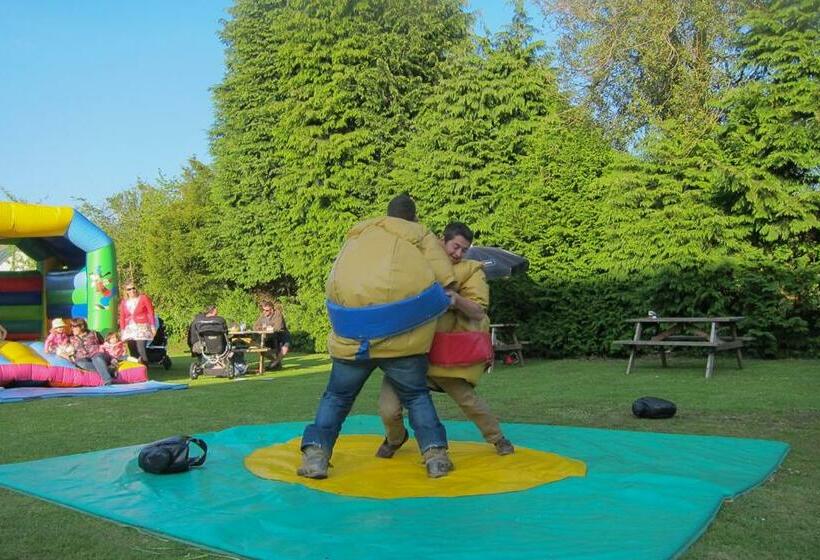 بنسيون The Penrhos Arms