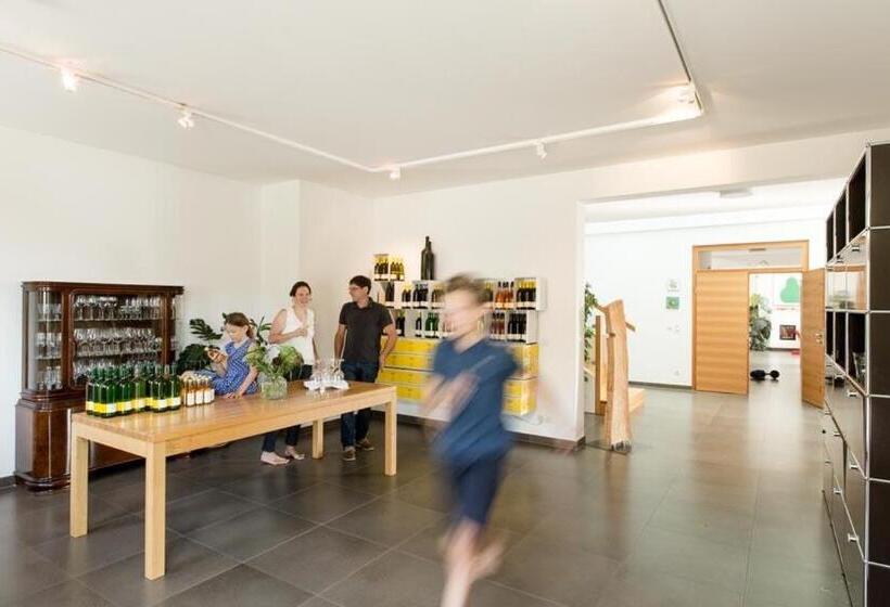 膳宿费 Wein + Bett Wiedeck