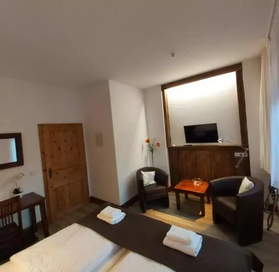 Pension & Restaurant Alte Schule