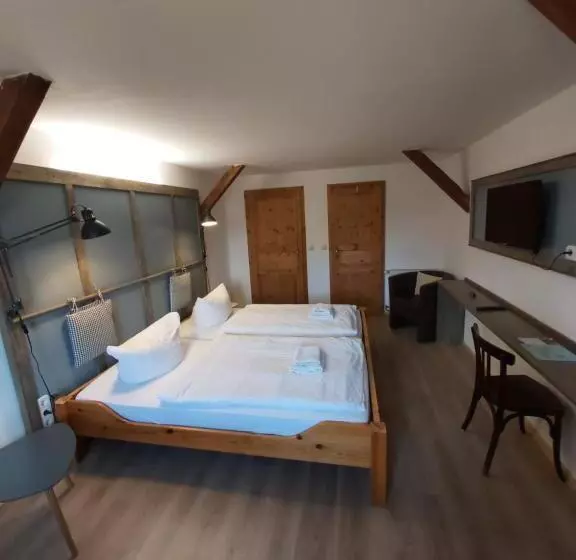 Pension & Restaurant Alte Schule