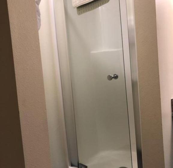 Sierra Crossing Motel