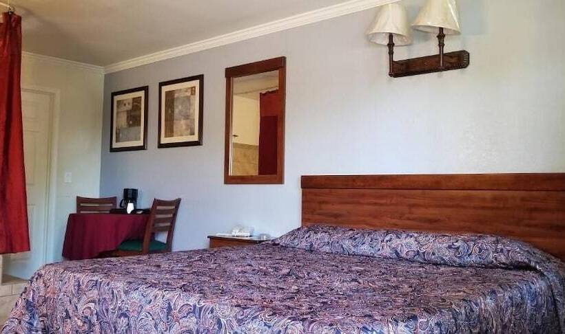 Sierra Crossing Motel