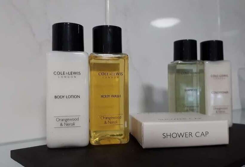 The Clifden Arms B&b