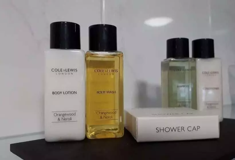 The Clifden Arms B&b