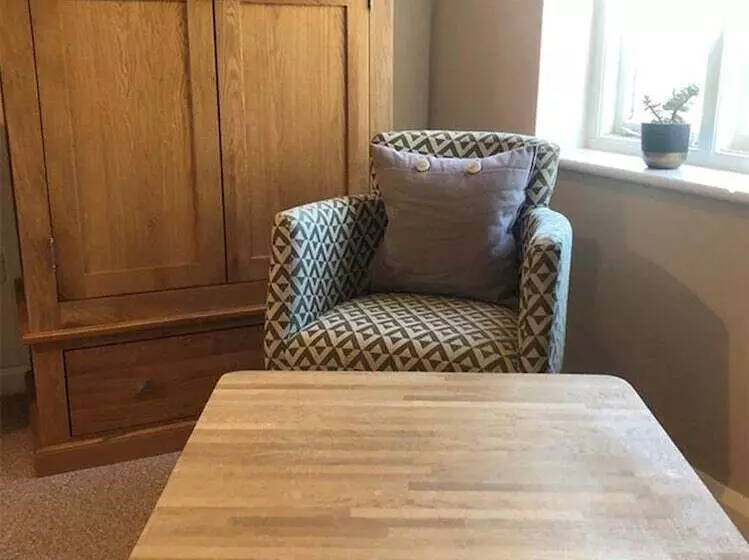 The Clifden Arms B&b