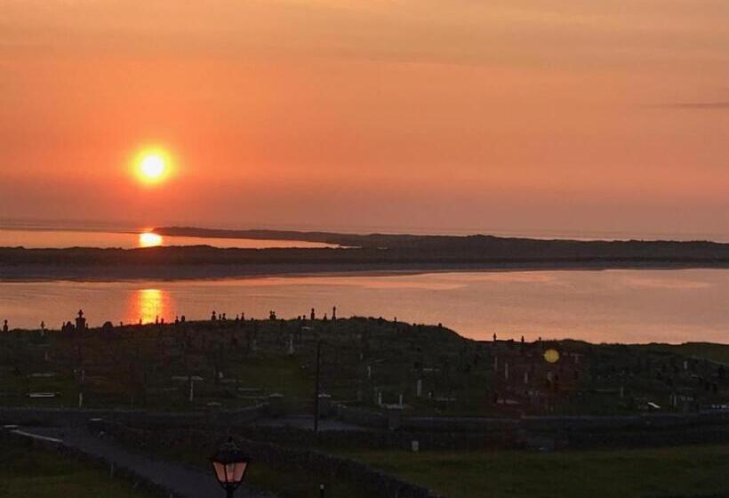 Ard Einne House Bed & Breakfast