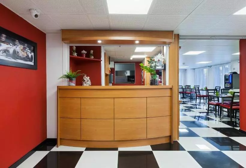 Enzo Hotels Chalons En Champagne